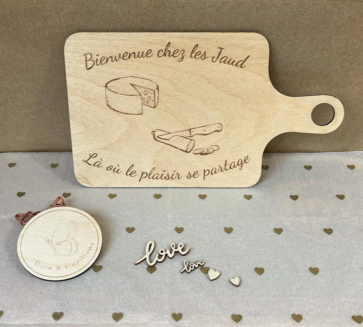 Planche Apéro Personnalisée en Bois