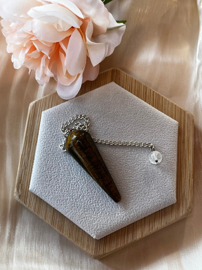 Pendules en pierres naturelles : Outils de radiesthésie et divination