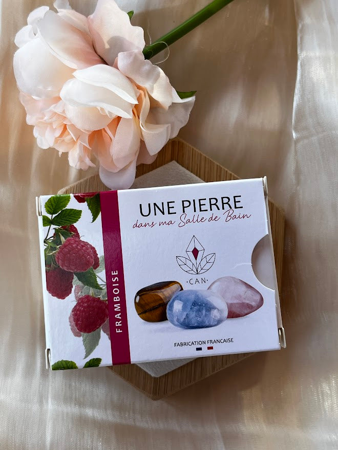 Savon Artisanal avec Pierre Naturelle : 99% Ingrédients Naturels