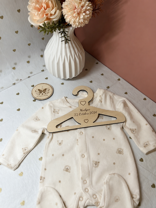 Quel cadeau personnalisé offrir pour une naissance ?