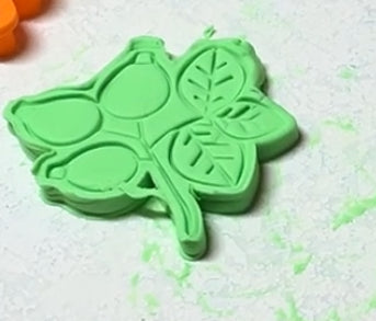 Kit “Forêt d’Automne” 8 emporte-pièces double