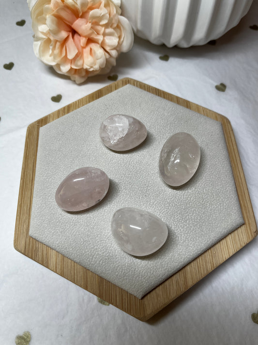 Quartz Rose Naturel A (30 à 40 mm) : Amour, Douceur & Énergie Apaisante