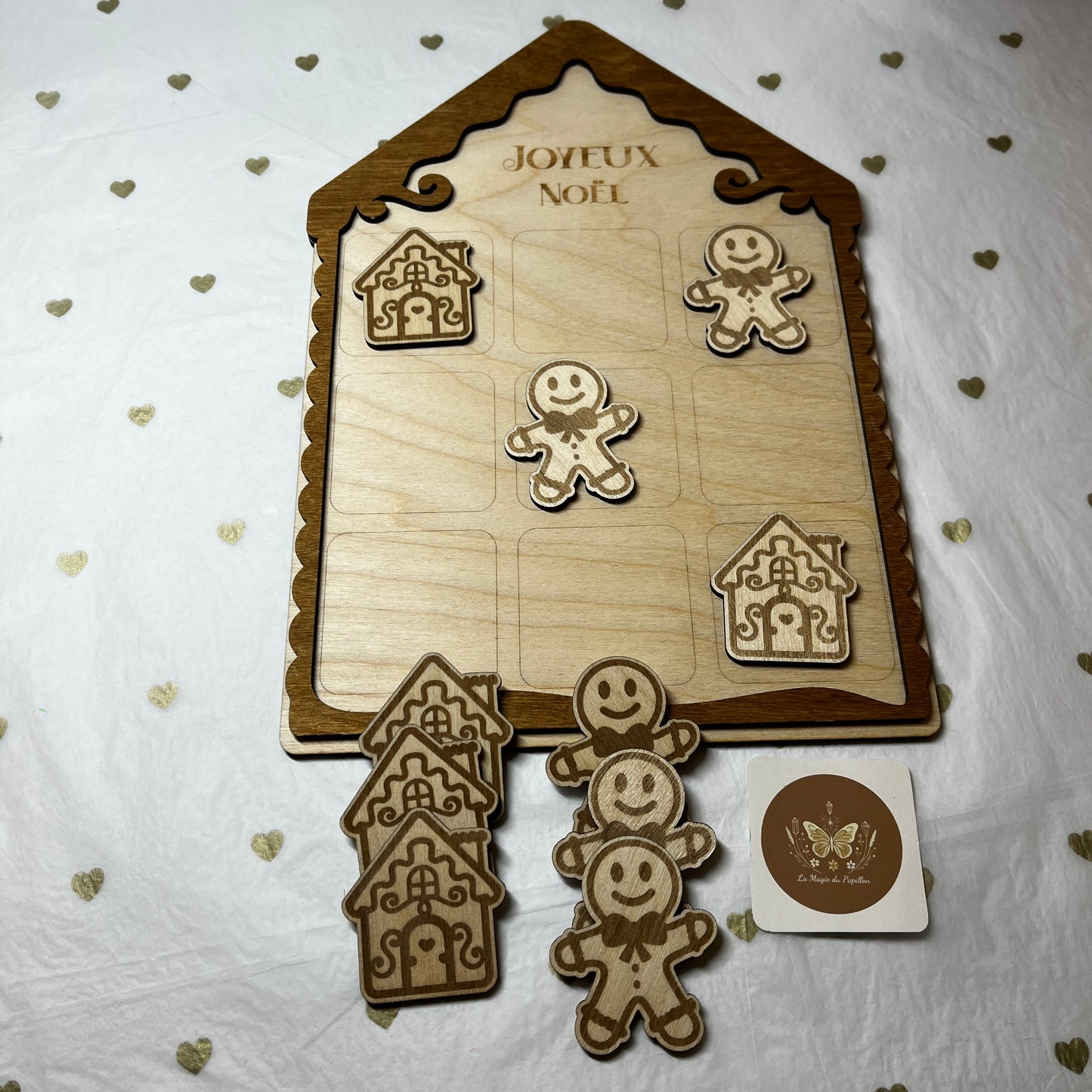 Morpion de Noël en bois gravé et personnalisable