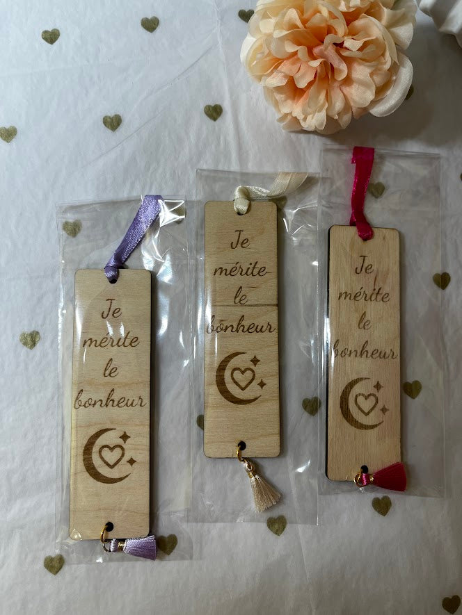 Marque-page en bois : Mantra personnalisé