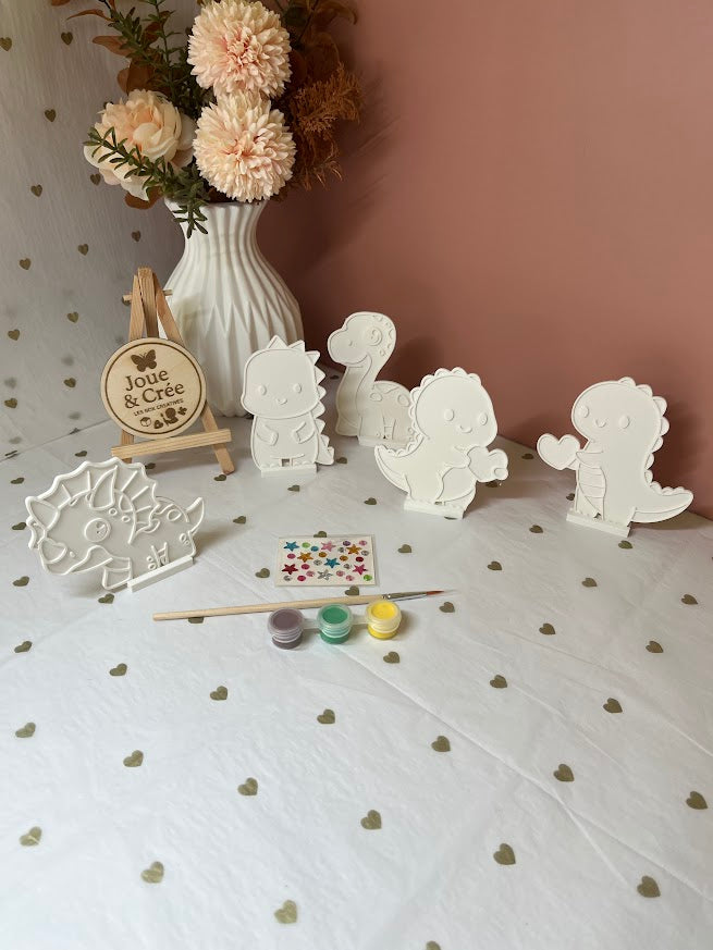 Kit créatif enfant "Dinosaure à décorer"