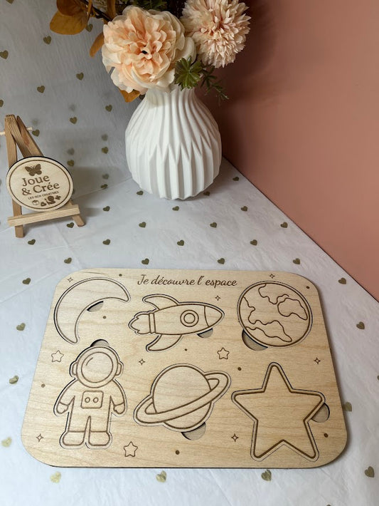 Puzzle Montessori en bois "Je découvre l’espace"