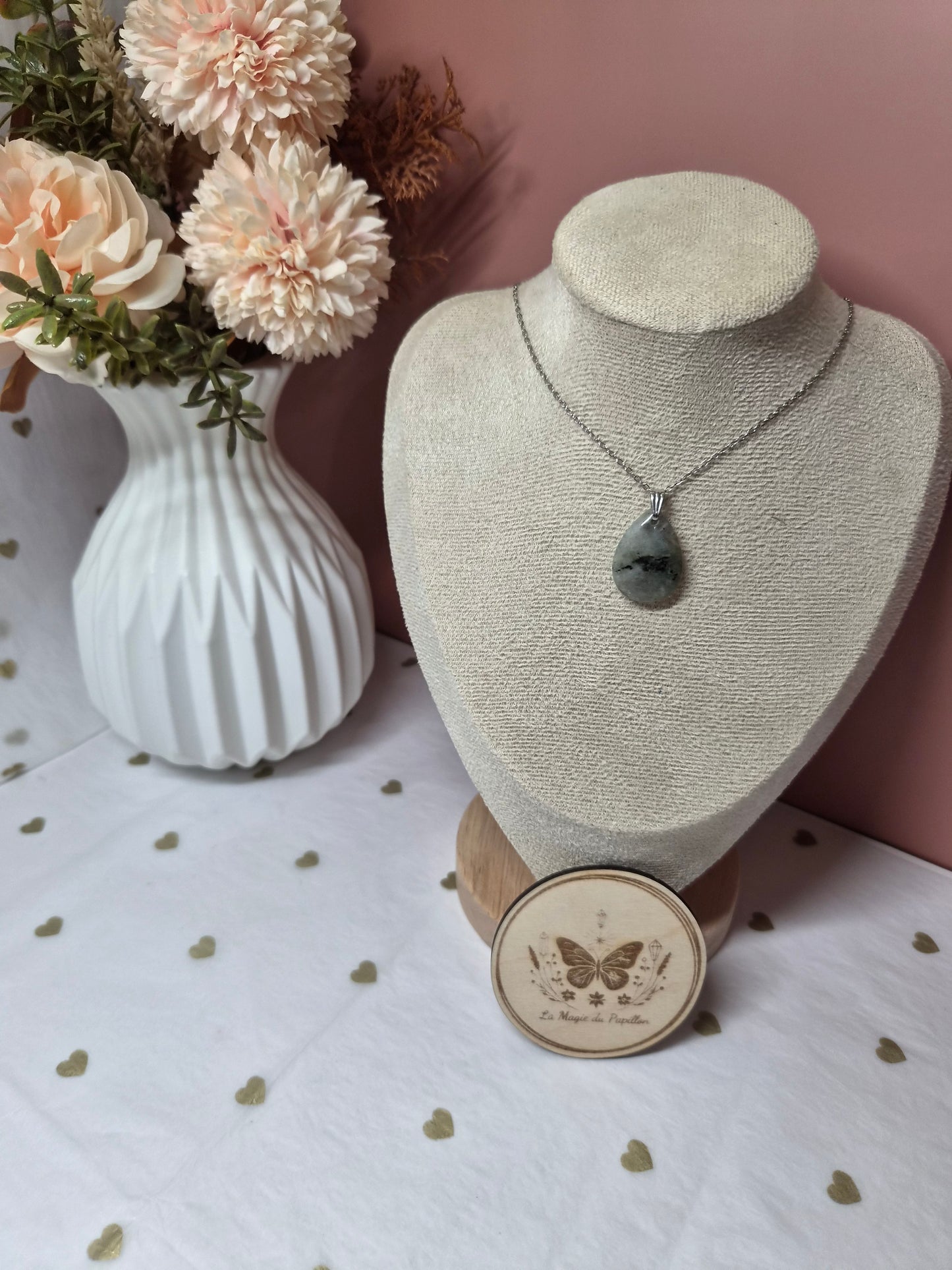 Collier Pendentif Goutte Pierre Naturelle